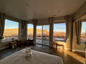 Canyon Oasis suite with Grand Mesa view